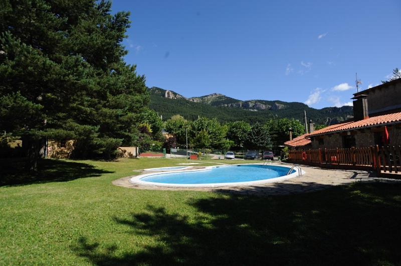 Camping Fontfreda Castellar del Riu Ngoại thất bức ảnh