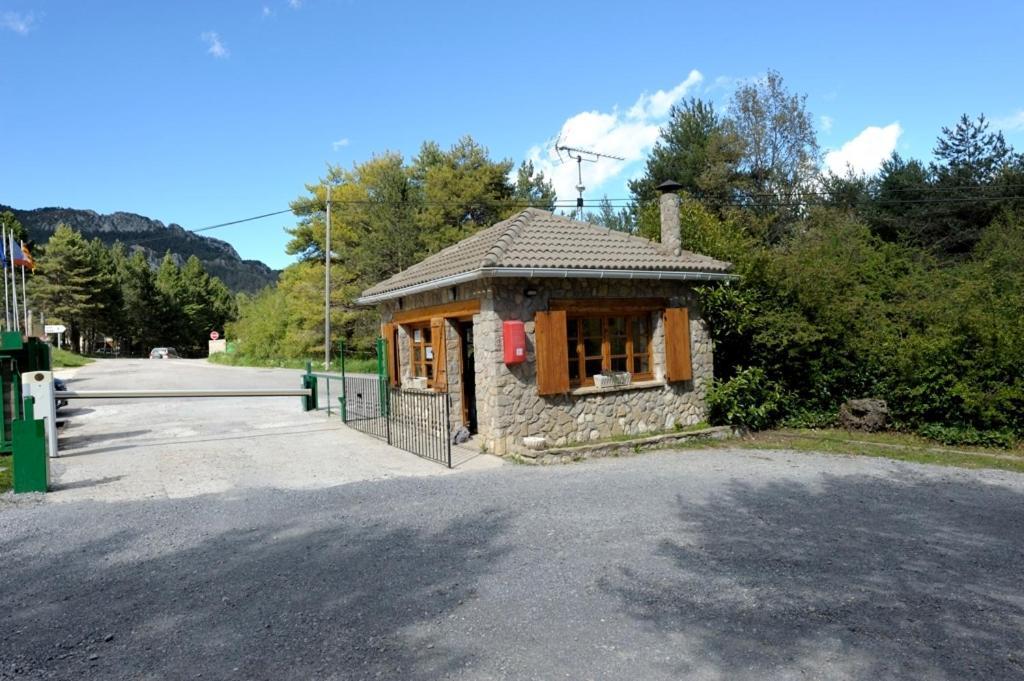 Camping Fontfreda Castellar del Riu Ngoại thất bức ảnh